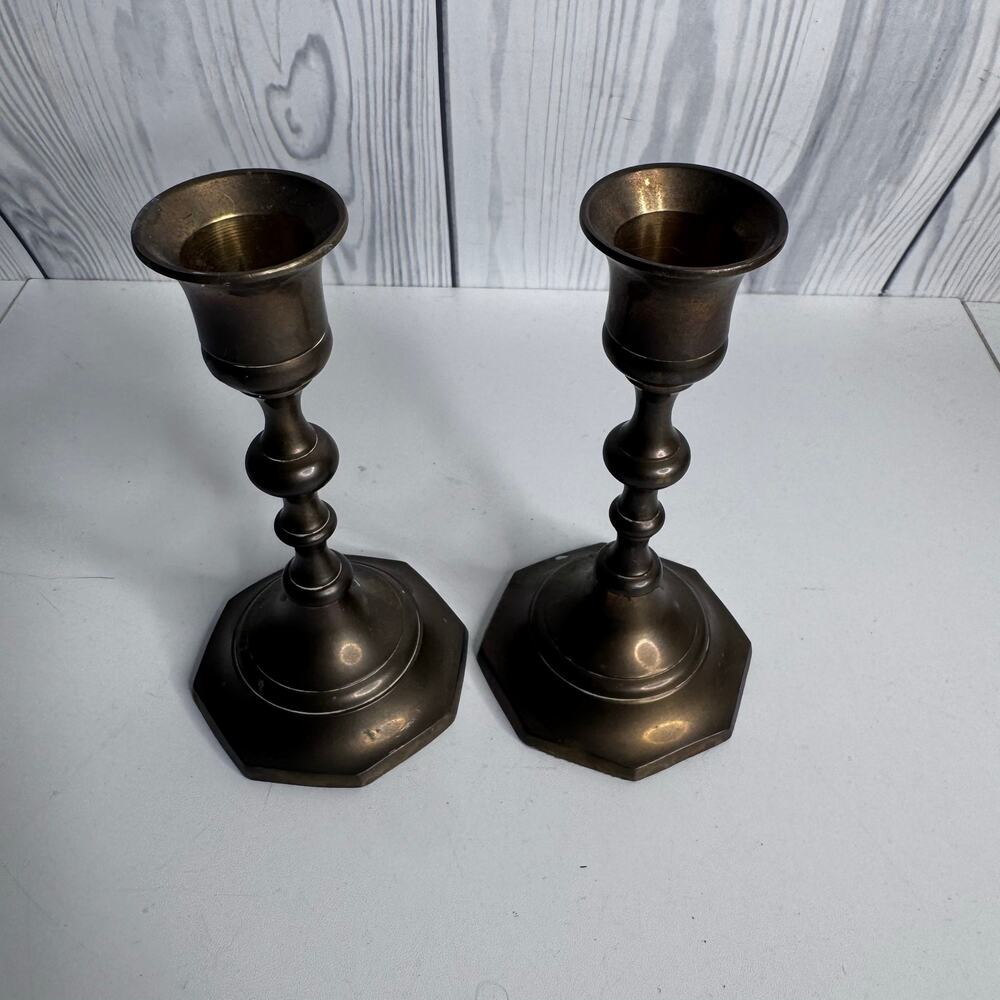 Set of 2 Vintage Brass Candlestick Holders Matching Pair Patina 7”